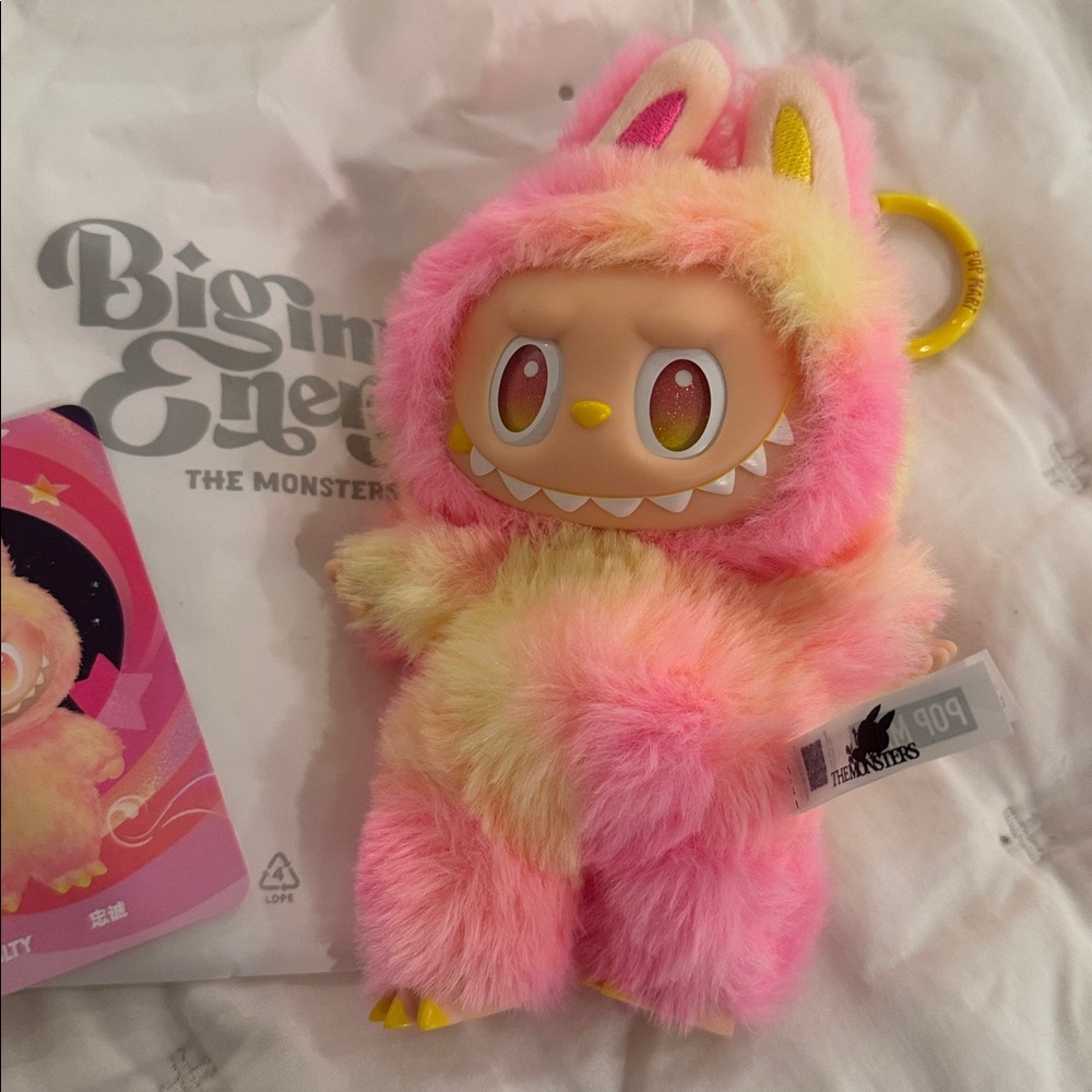 NEW pink/yellow LOYALTY Authentic Pop Mart Labubu Big Into Energy ❤️🩷❤️open box